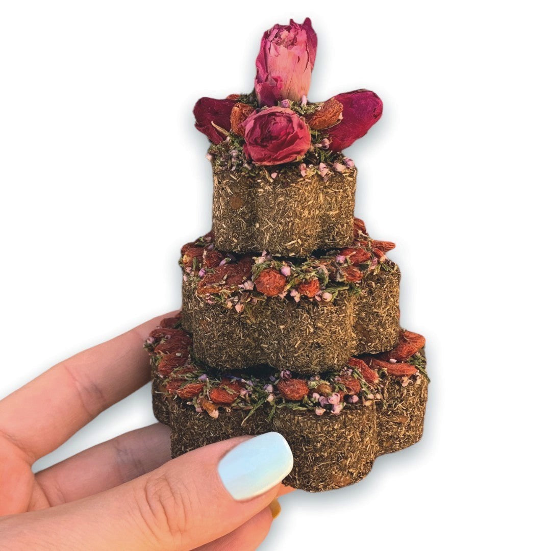Birthday Cake: Goji Berry, Heather and Rose