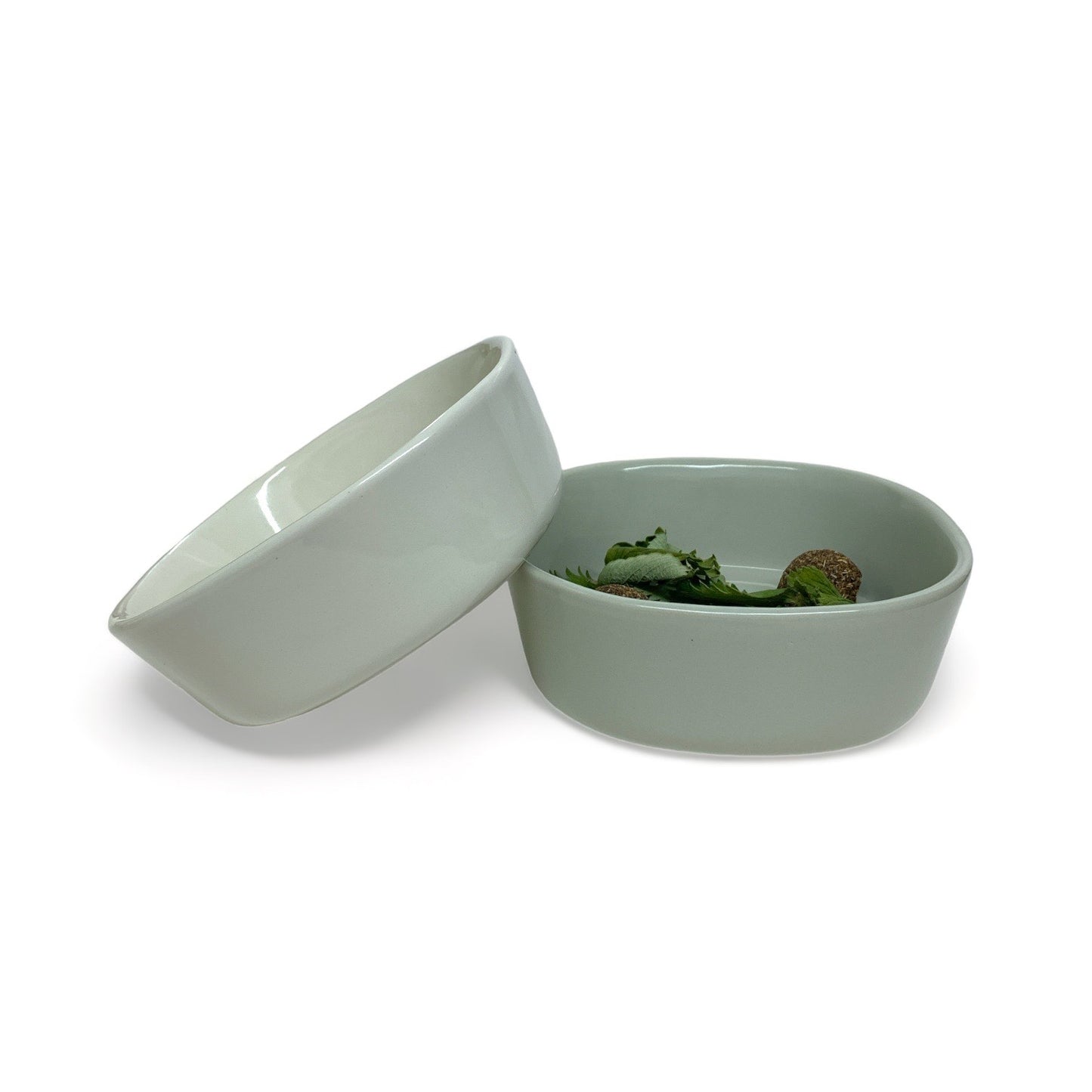 Cup (Cream or Green water)