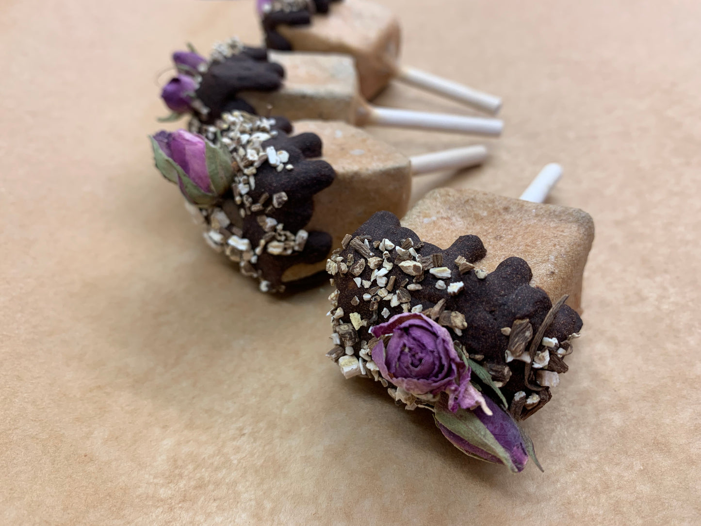 S’mores Marshmallow Pop
